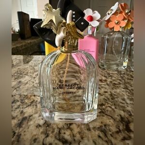 EMPTY Marc Jacobs Perfect Intense for Decor